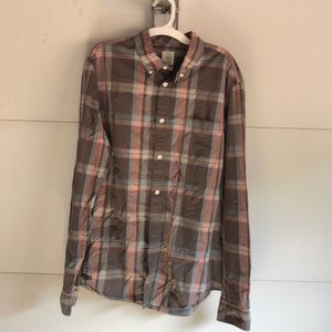 GAP casual button down checkered shit